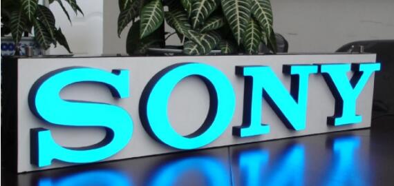 樹(shù)脂發(fā)光字照片.jpg 樹(shù)脂發(fā)光字照片.jpg